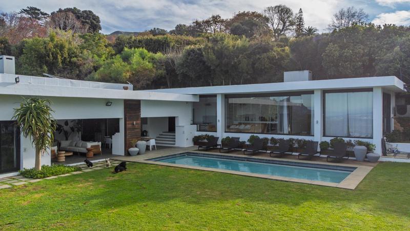 6 Bedroom Property for Sale in Constantia Upper Western Cape